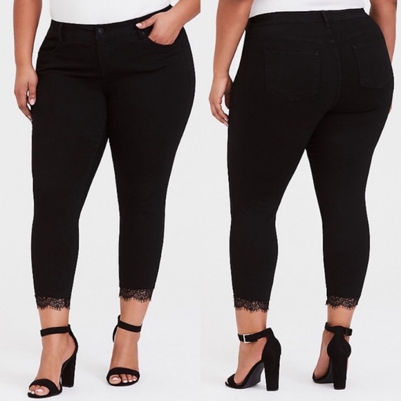 torrid Denim - Torrid Classic Skinny Jean-Premium Stretch lace trim Black Size 20R